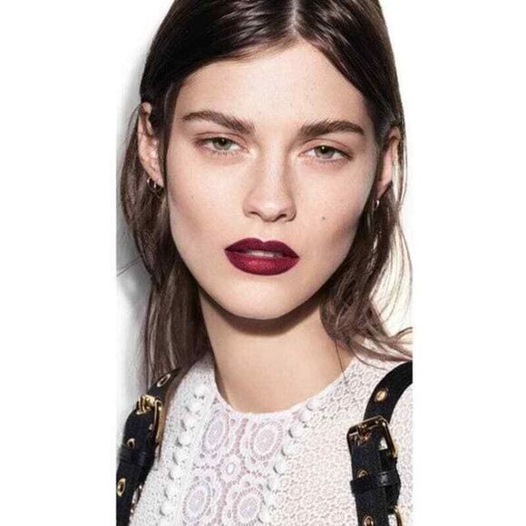 Burberry 2pc Full Size Bundle Lip Set Hot Red and Maroon Liquid Lipstick Set - Picture 13 of 15